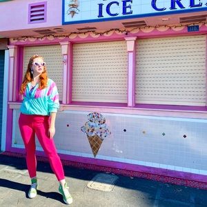 Pop Fit Barbie Pink Leggings and Sports bra